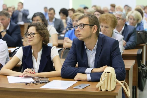 Глеб Никитин обсудил с педагогами региона будущее сферы образования