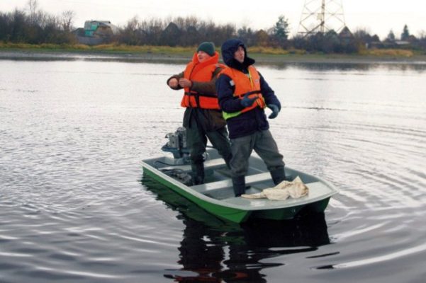 Запреты и ограничения использования водных объектов для плавания на маломерных судах