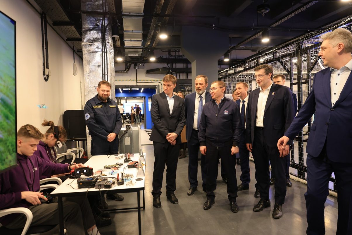 Развитие федерального технопарка «Нижполиграф», форум «Есть результат!», опыт реализации демографической программы «Основа» и другие итоги недели